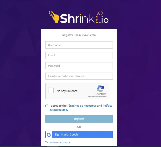Mano sosteniendo una cadena de enlaces acortados con un teléfono en segundo plano, simbolizando la eficacia de acortar y compartir en línea para ganar dinero